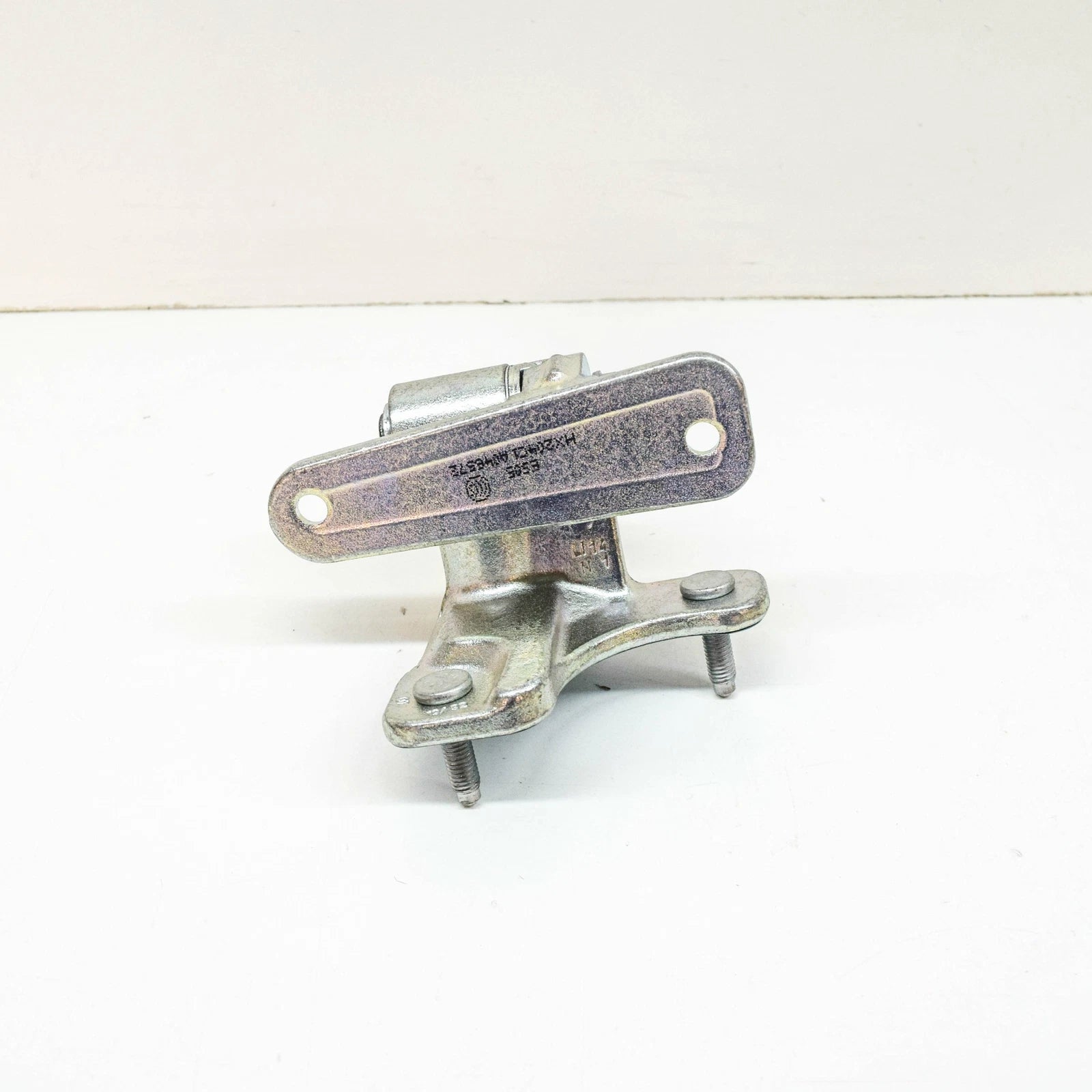 NEW MERCEDES-BENZ GLK X204 FRONT LEFT DOOR BOTTOM HINGE A2047201137