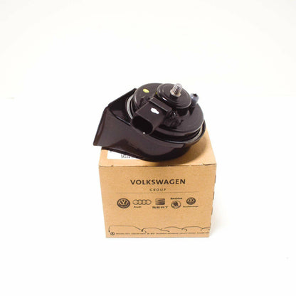 NEW AUDI A4 B9 HORN SIGNAL 8W0951223 2018 ORIGINAL