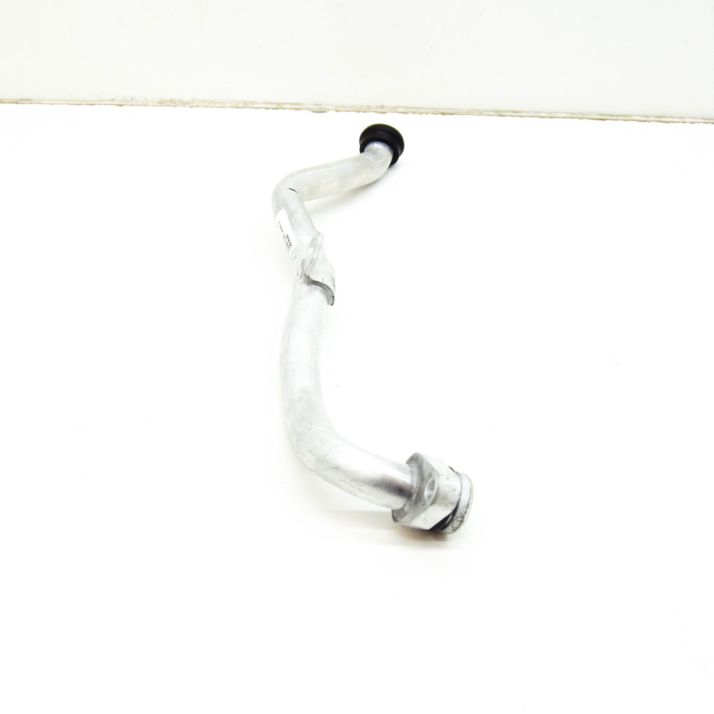 NEW AUDI A4 B9 ENGINE COOLANT PIPE 06M121083J ORIGINAL