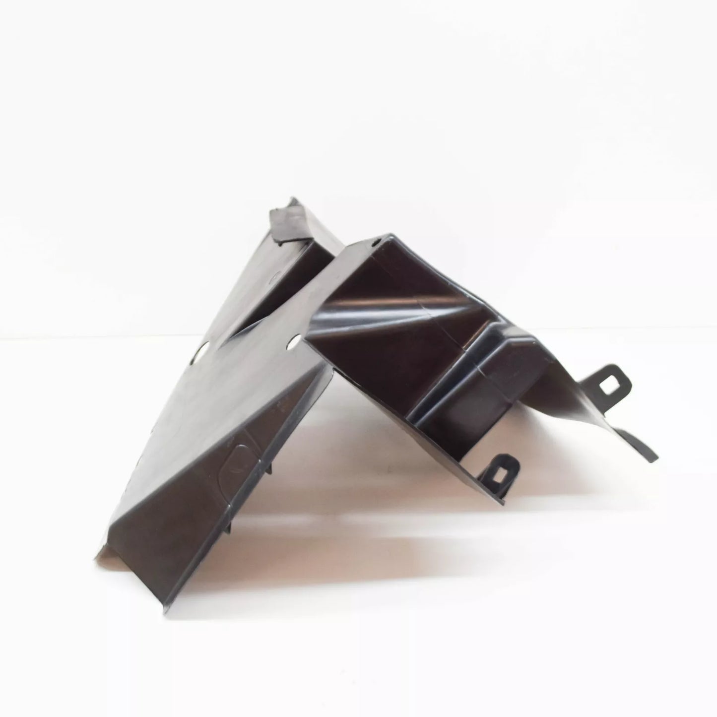 NEW MERCEDES-BENZ C-CLASS W202 FENDER FRONT LEFT LINER A2026982730