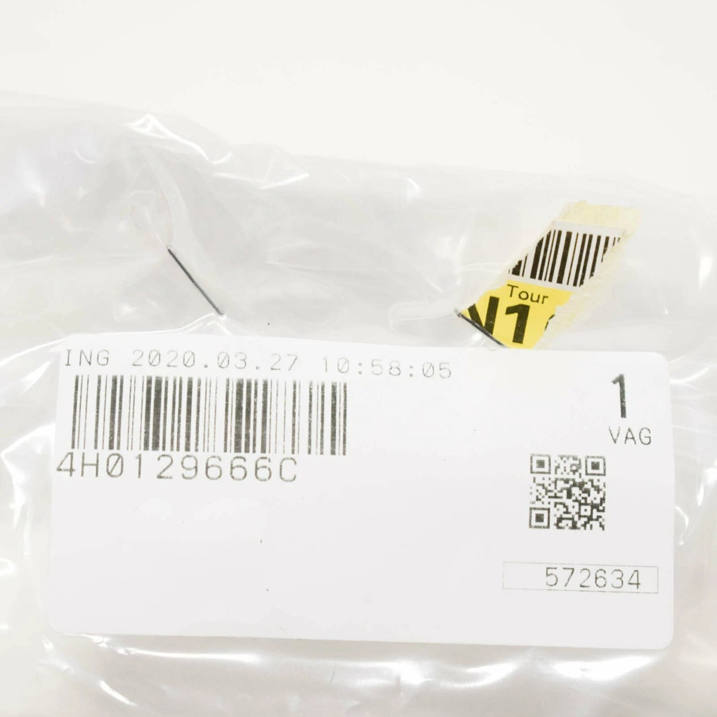 NEW AUDI A8 4H D4 AIR INLET DUCT COVER 4H0129666C ORIGINAL