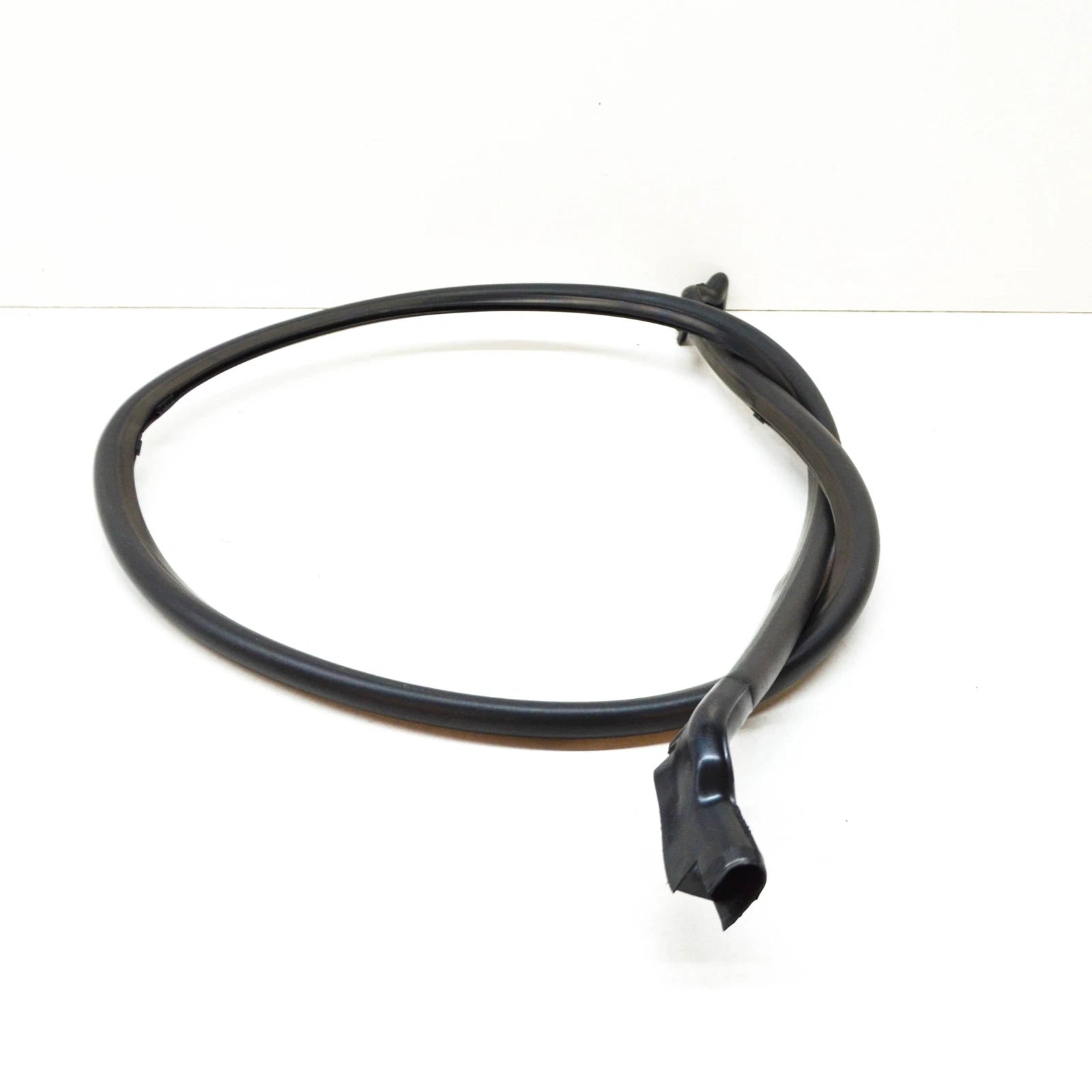 NEW BMW X5 F15 BONNET HOOD SEAL RUBBER 51767294509 7294509 ORIGINAL