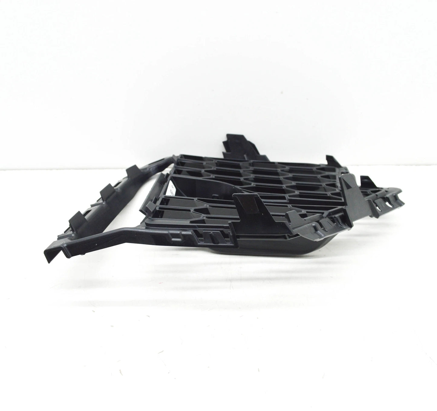 NEW BMW X7 G07 M FRONT BUMPER RIGHT OPEN GRILLE 51118069890 ORIGINAL