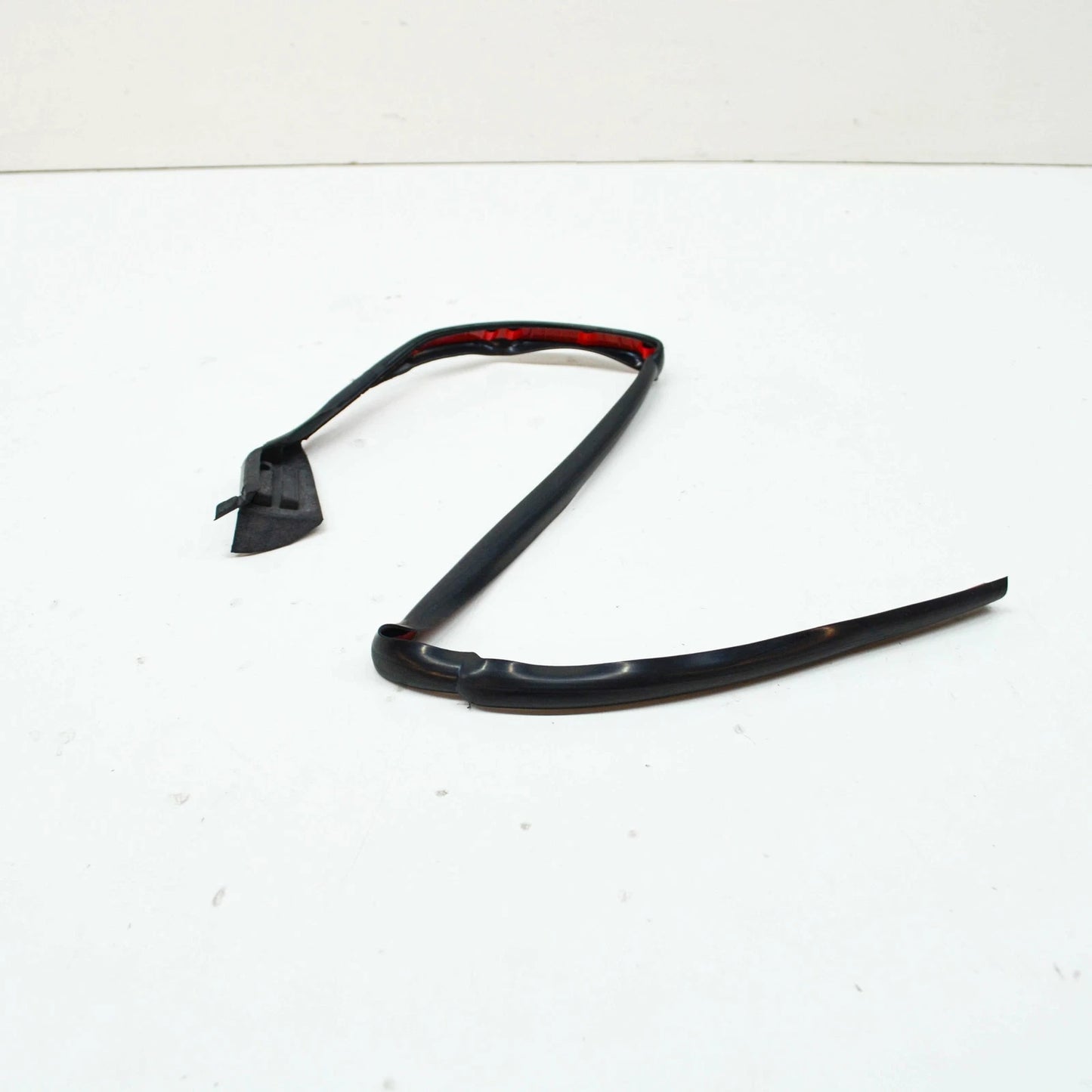 NEW BMW 7 E38 FRONT RIGHT SEALING GASKET BETWEEN DOORS 51218125596 ORIGINAL