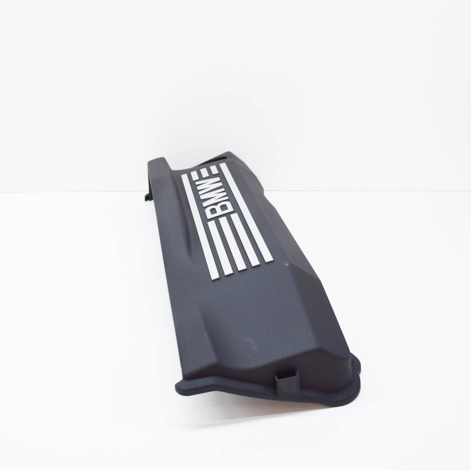 NEW BMW 1 E81 IGNITION COIL COVERING 11127553302 7553302 ORIGINAL