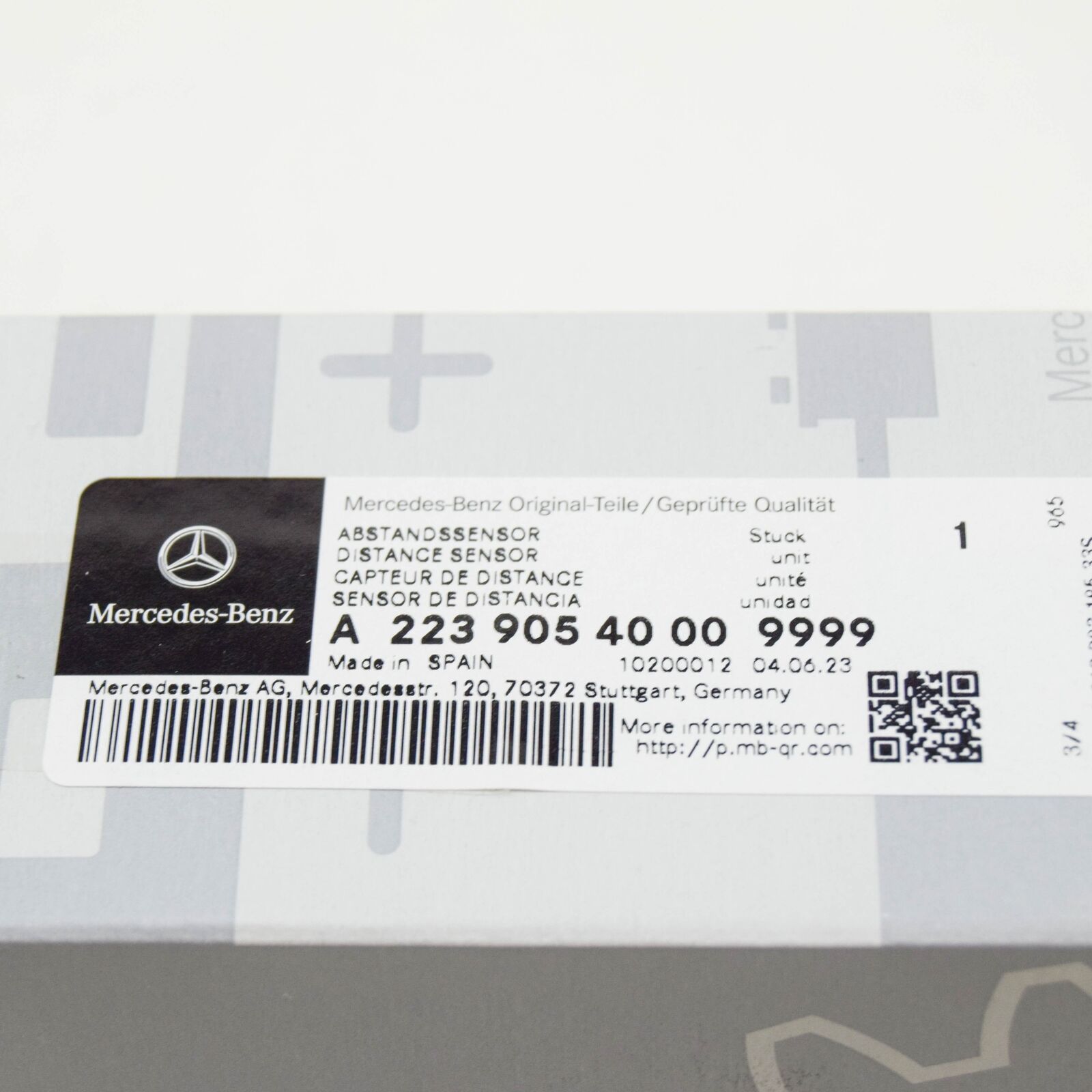 NEW MERCEDES-BENZ E C238 FRONT PARKING SENSOR A22390540009999 ORIGINAL