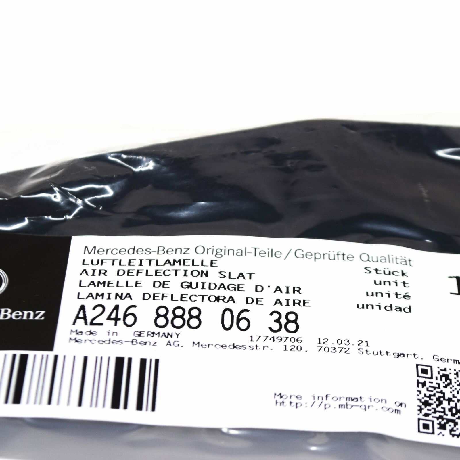 NEW MERCEDES-BENZ B W246 FRONT BUMPER AIR INLET PLATE A2468880638 ORIGINAL
