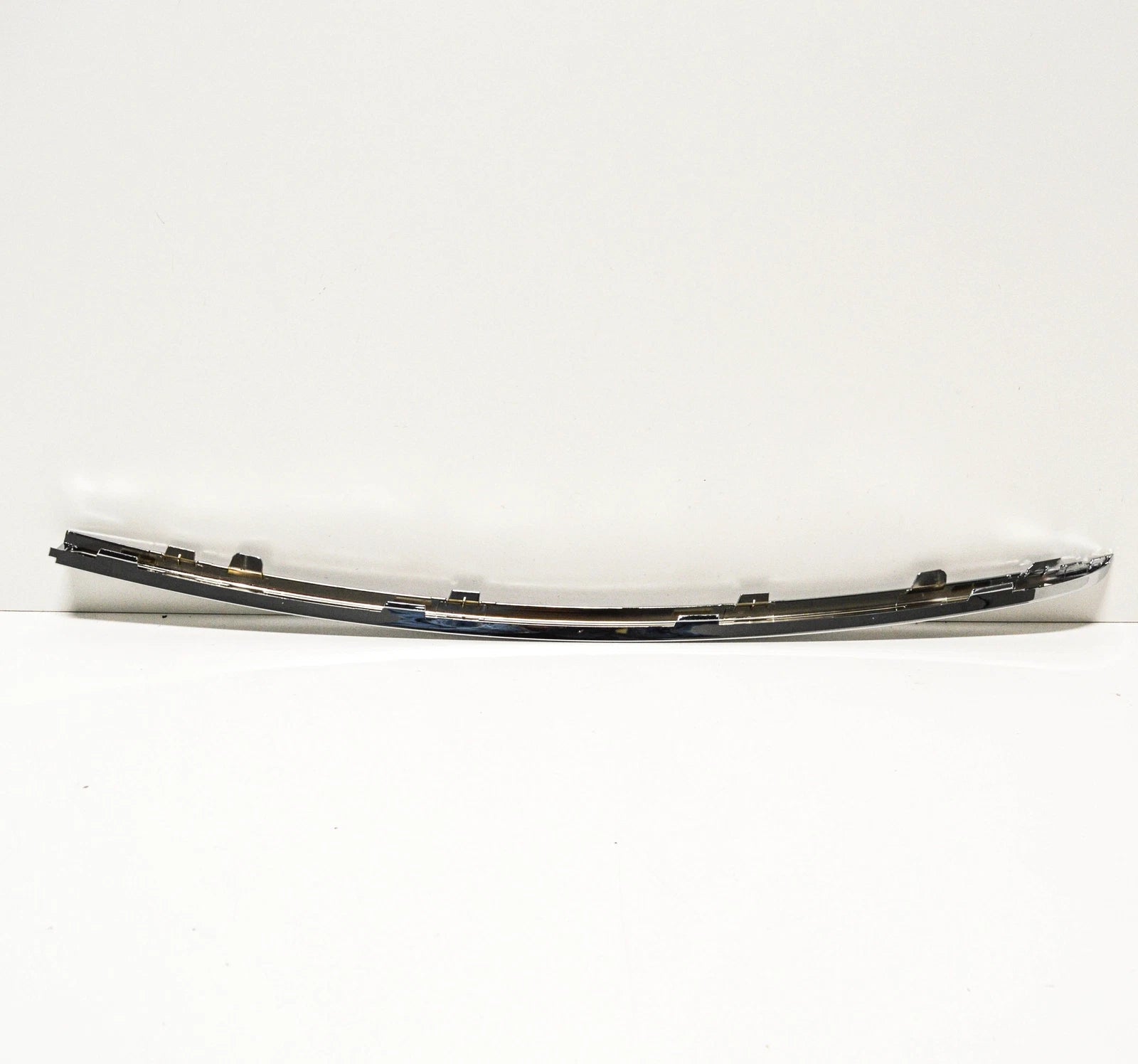 NEW BMW 7 F04 FRONT BUMPER LEFT MOLDING TRIM 51117197291 7197291 2012 ORIGINAL