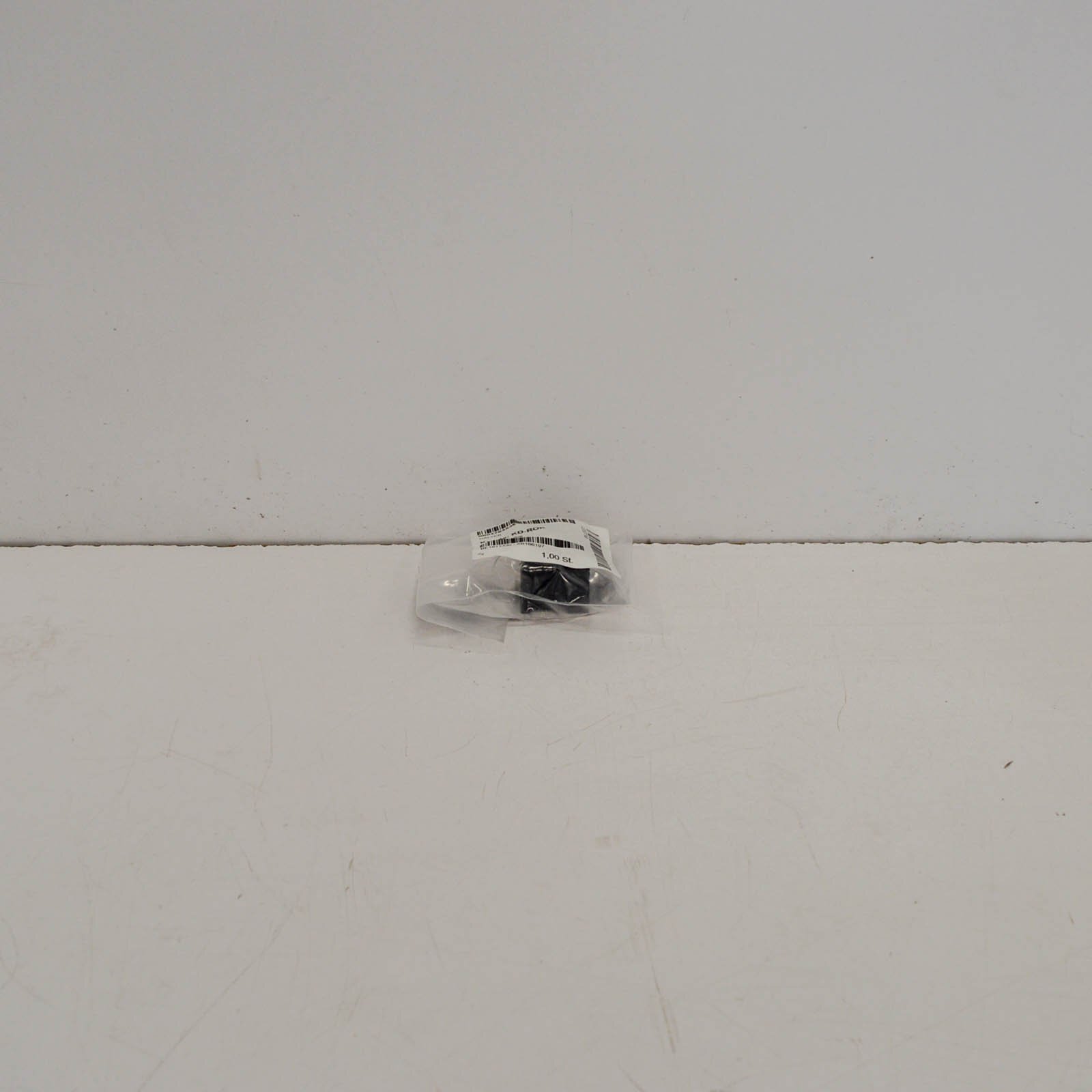 NEW MERCEDES-BENZ C-CLASS W204 PURGE VALVE BRACKET A0004764536 ORIGINAL