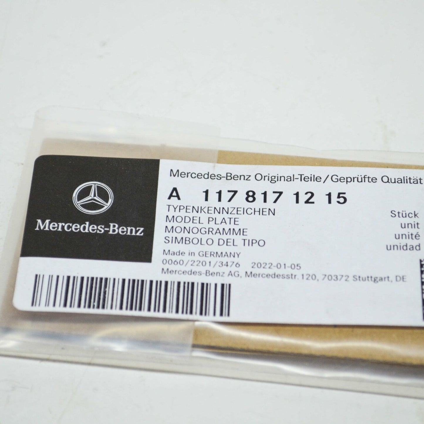 NEW MERCEDES-BENZ CLA COUPE C117 BOOTLID BADGE A1178171215 ORIGINAL