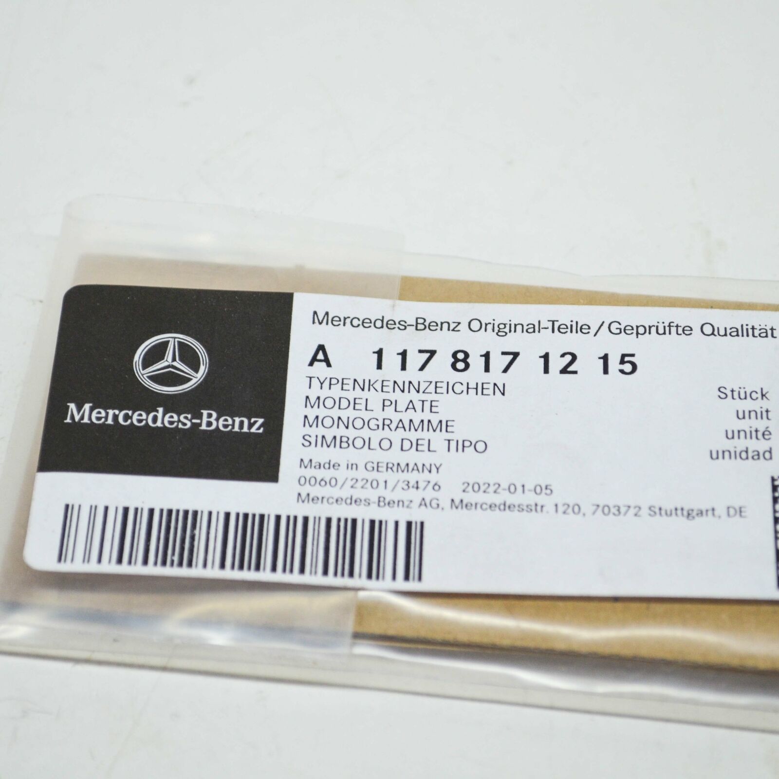 NEW MERCEDES-BENZ CLA COUPE C117 BOOTLID BADGE A1178171215 ORIGINAL