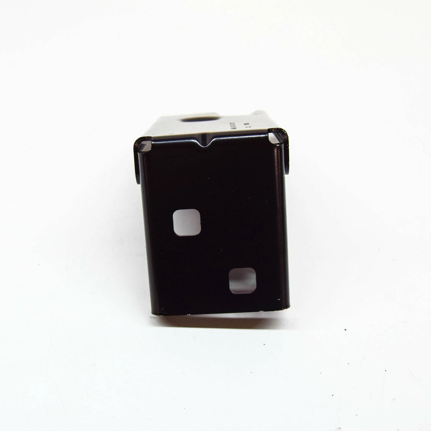 NEW MB C W205 FRONT LEFT UPPER TIE BAR ANGLE BRACKET A2056262700