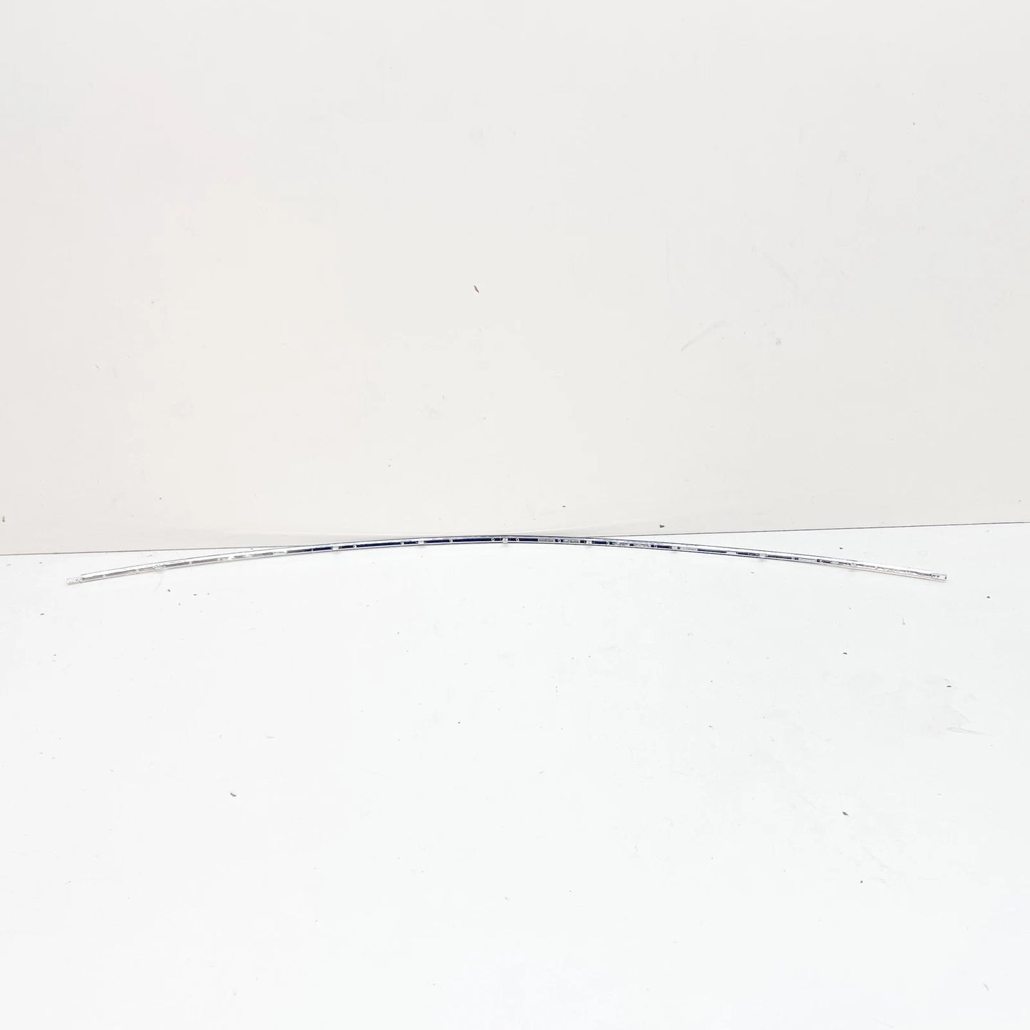 NEW MB C207 REAR BUMPER CENTER CHROME TRIM  A2078852421 ORIGINAL