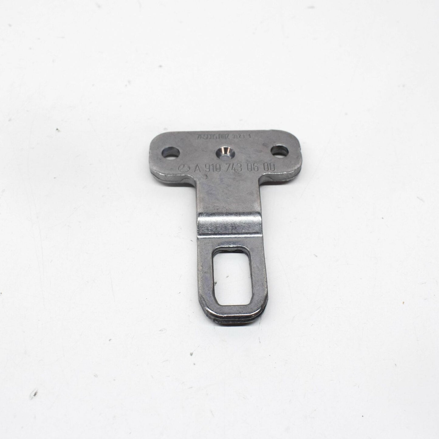 NEW MB SPRINTER W907 W910 LEFT LOWER DOOR LOCK SRIKER A9107430600 ORIGINAL