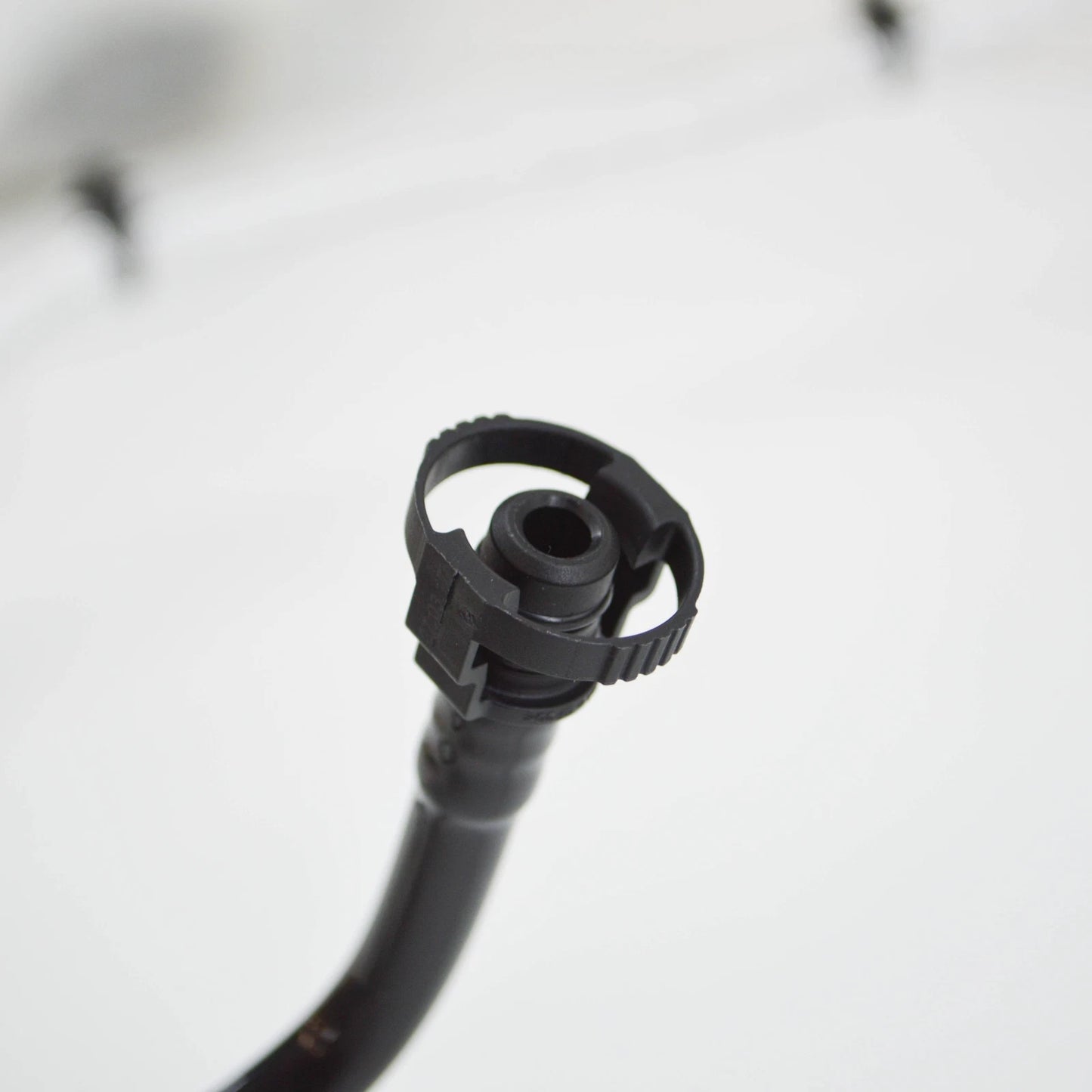 NEW AUDI TT RS 8J VACUUM HOSE WITH CONNECTING PARTS 07K133352C ORIGINAL