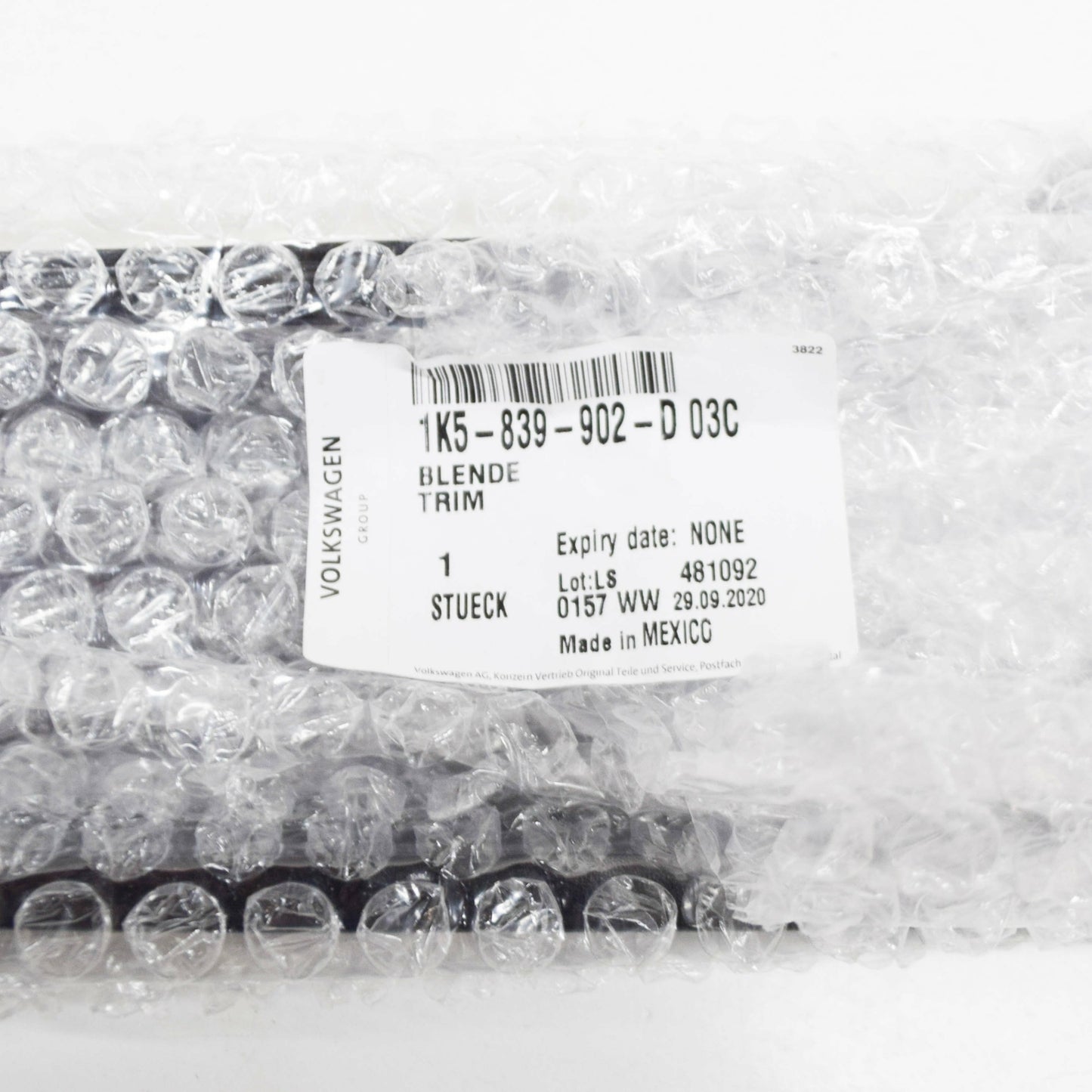 NEW VW JETTA A5 REAR RIGHT DOOR WINDOW FRAME TRIM 1K5839902D03C ORIGINAL