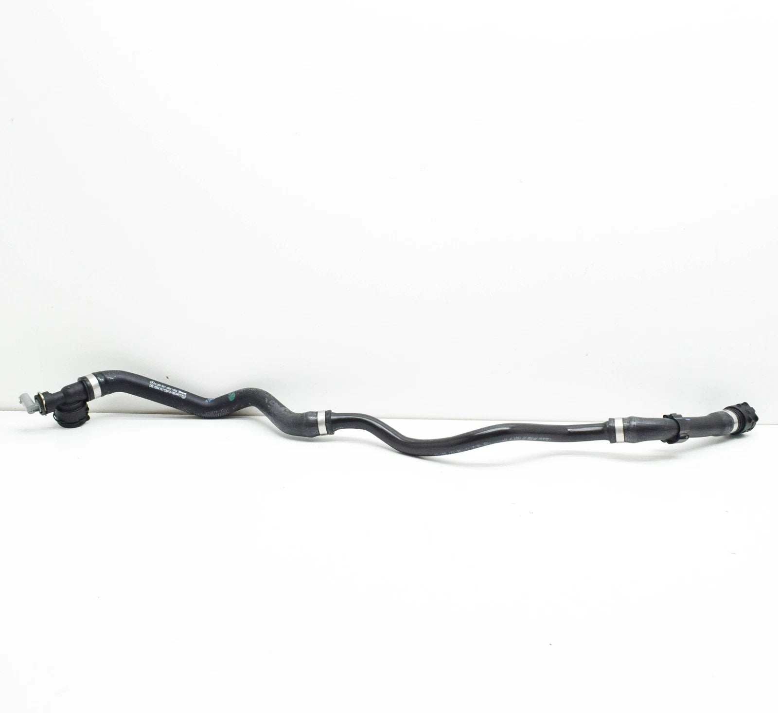 NEW MERCEDES-BENZ EQS V297 COOLANT HOSE A2975011601 ORIGINAL