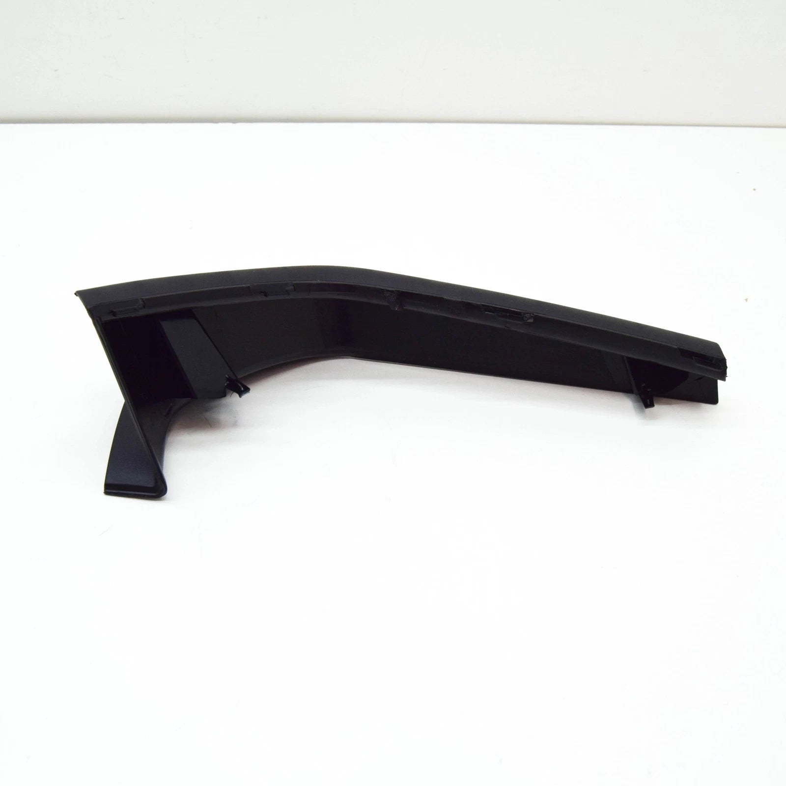 NEW VW ID.3 E11 REAR LEFT OUTER TAIL LIGHT TRIM 10A945311 ORIGINAL