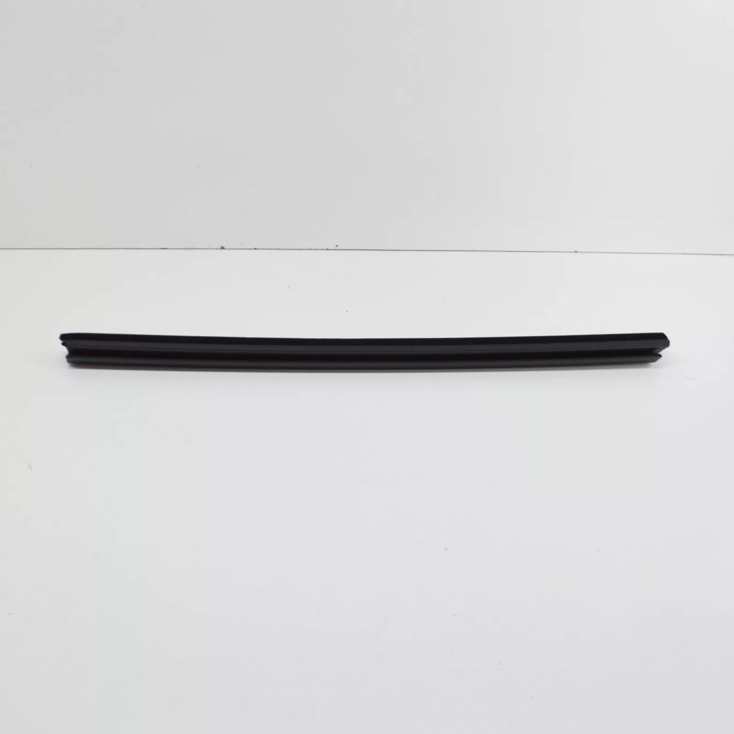 NEW BMW 1 F20 REAR RIGHT DOOR INNER WEATHERSTRIP 51347240844 ORIGINAL