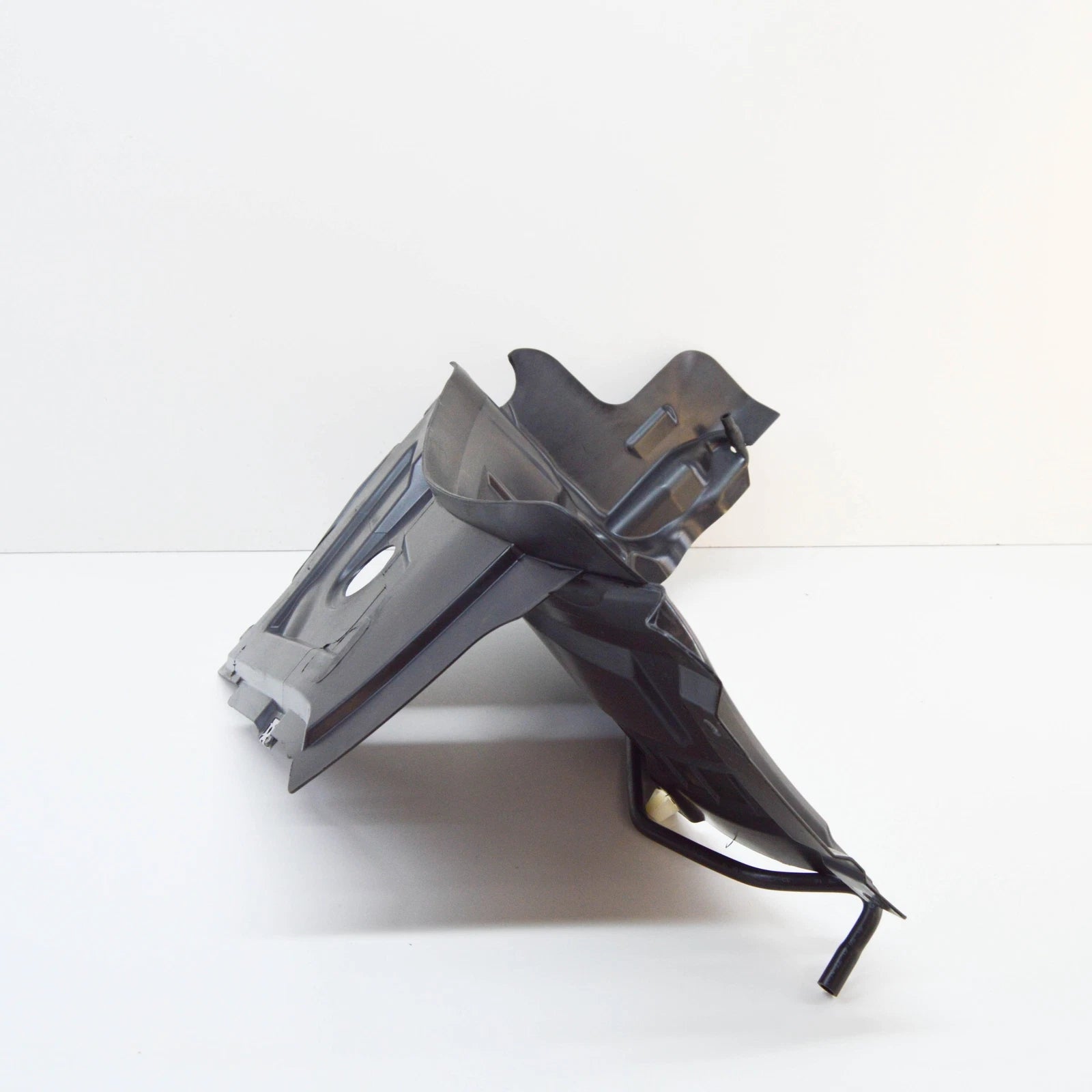 NEW AUDI A7 4G8 FRONT RIGHT WHEEL SPOILER 4G8853888J