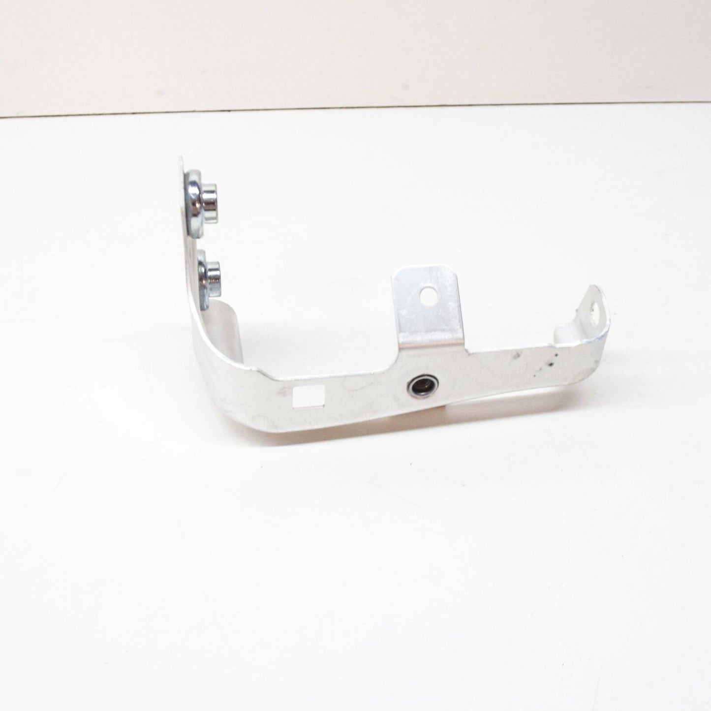 NEW MB SL R231 FRONT BUMPER RIGHT IMPACT BRACKET SUPPORT A2316201414 ORIGINAL