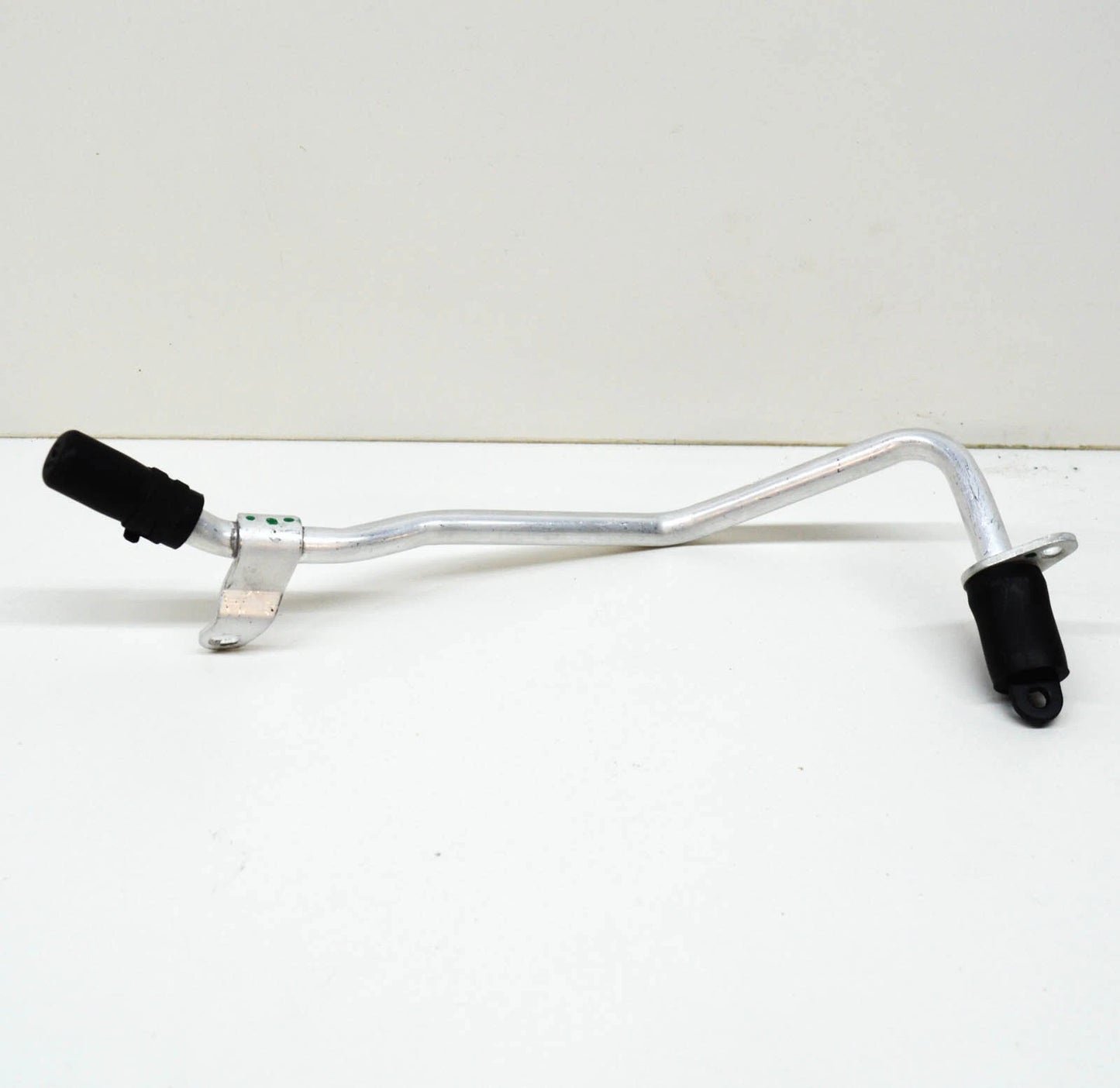 NEW BMW 2 F46 1.5I 75KW TRANSMISSION OIL PIPE 17128606015 2015 ORIGINAL