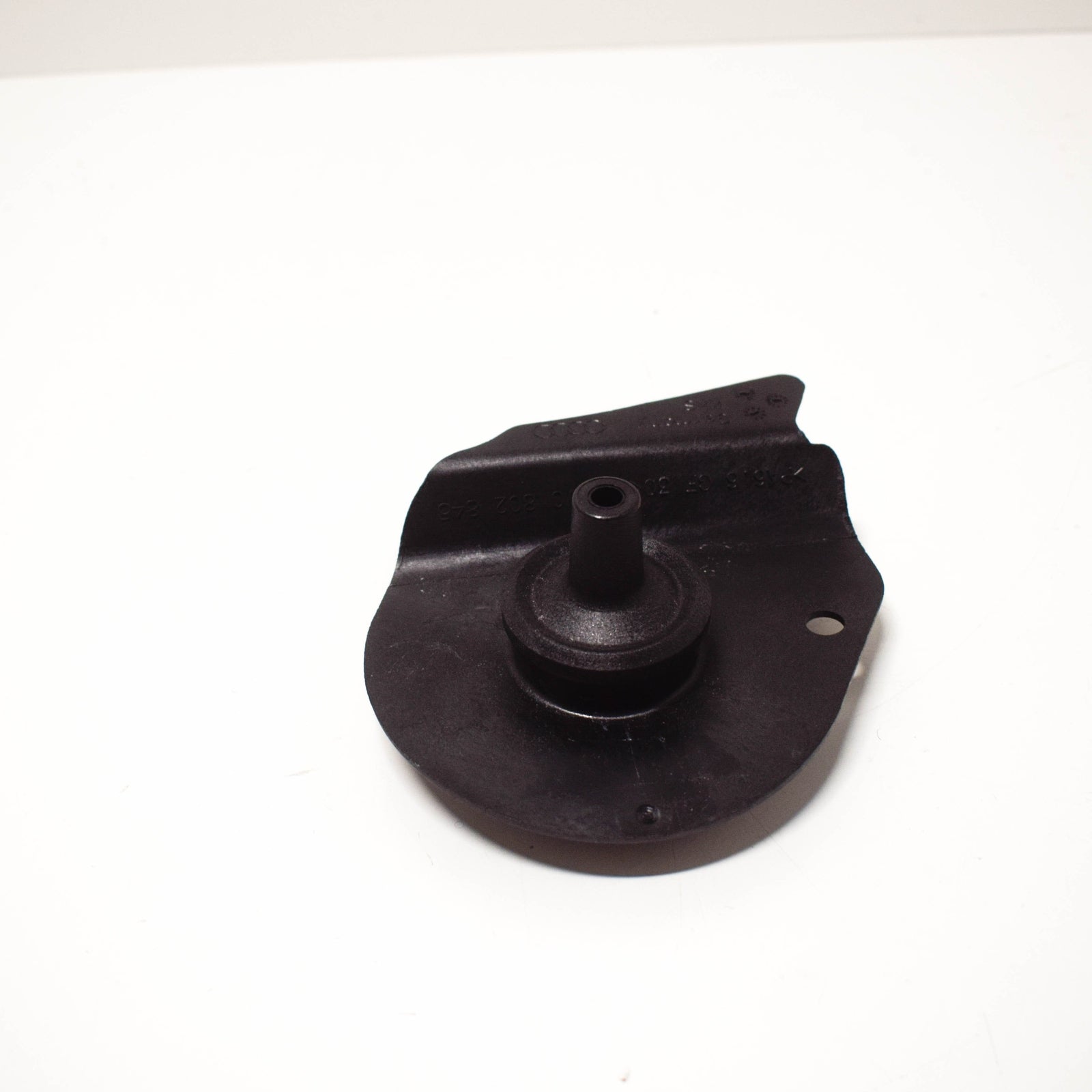 new audi a3 8v cabriolet socket jack left side 8v0802845 original