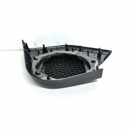 NEW MERCEDES-BENZ C W203 FRONT RIGHT DOOR SPEAKER COVER A20372702889051 ORIGINAL