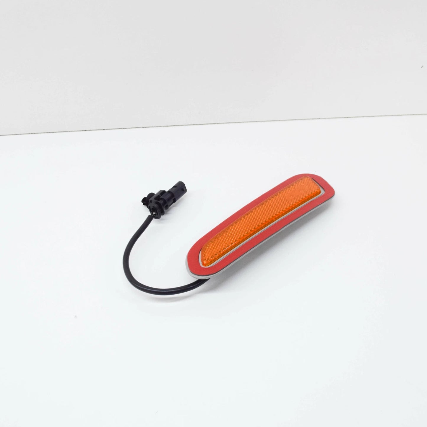 NEW AUDI R8 4S FRONT LEFT REFLECTOR 4S0945071B 2018 ORIGINAL