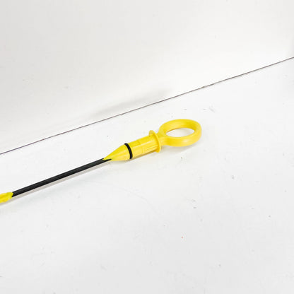 NEW AUDI A4 8E B7 OIL DIPSTICK 06B115611M ORIGINAL