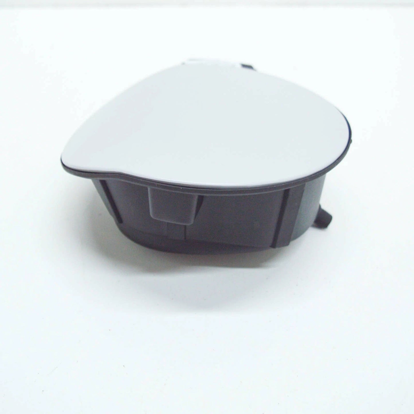 NEW VW TIGUAN 5N FUEL FILLER CAP LID W/COLLECTING TRAY 5N0809857DGRU