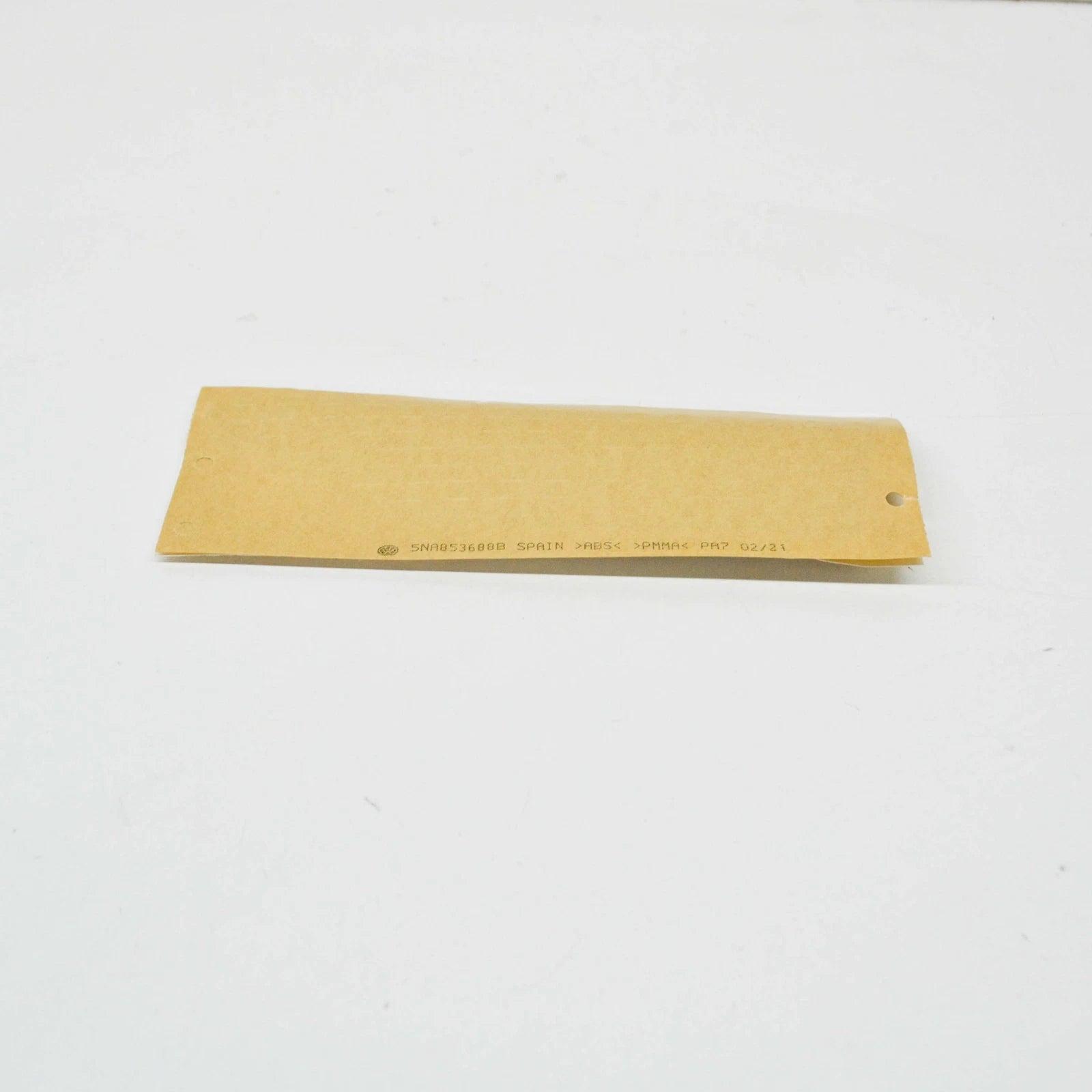 NEW VW TIGUAN AD MK2 FRONT RIGHT FENDER BADGE 'R-LINE' 5NA853688BDPJ