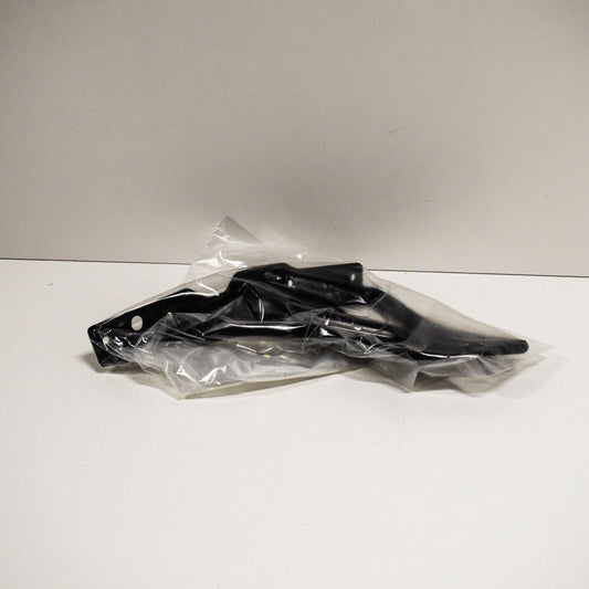 NEW AUDI Q3 8U FRONT RIGHT FENDER WING BRACKET 8U0821136 ORIGINAL