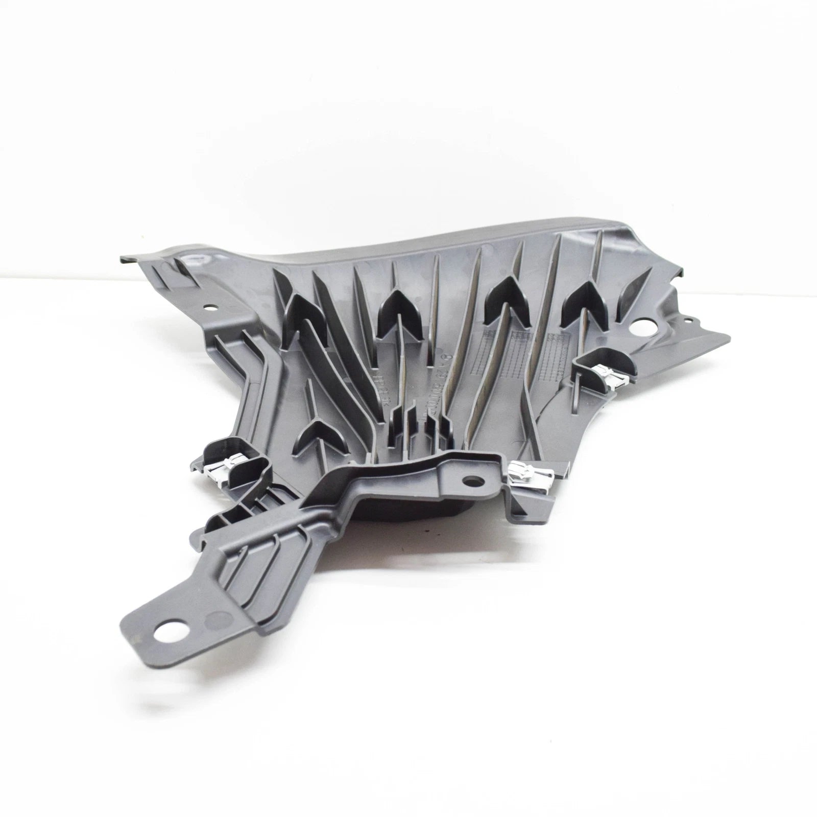 NEW MERCEDES-BENZ EQS V297 FRONT LEFT UNDERBODY COVER A2975200700 ORIGINAL