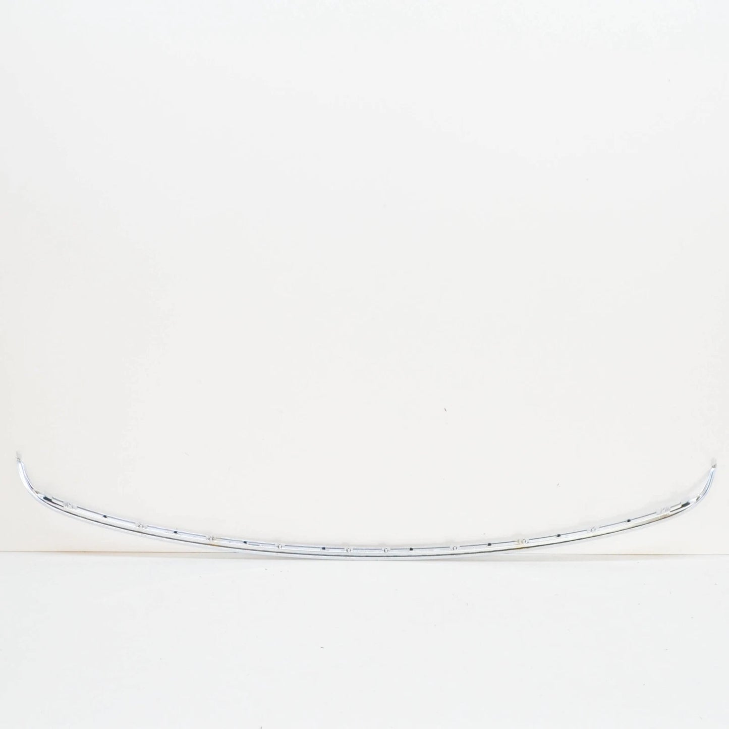 NEW AUDI Q5 8R REAR BUMPER CHROME TRIM 8R08074433Q7 ORIGINAL