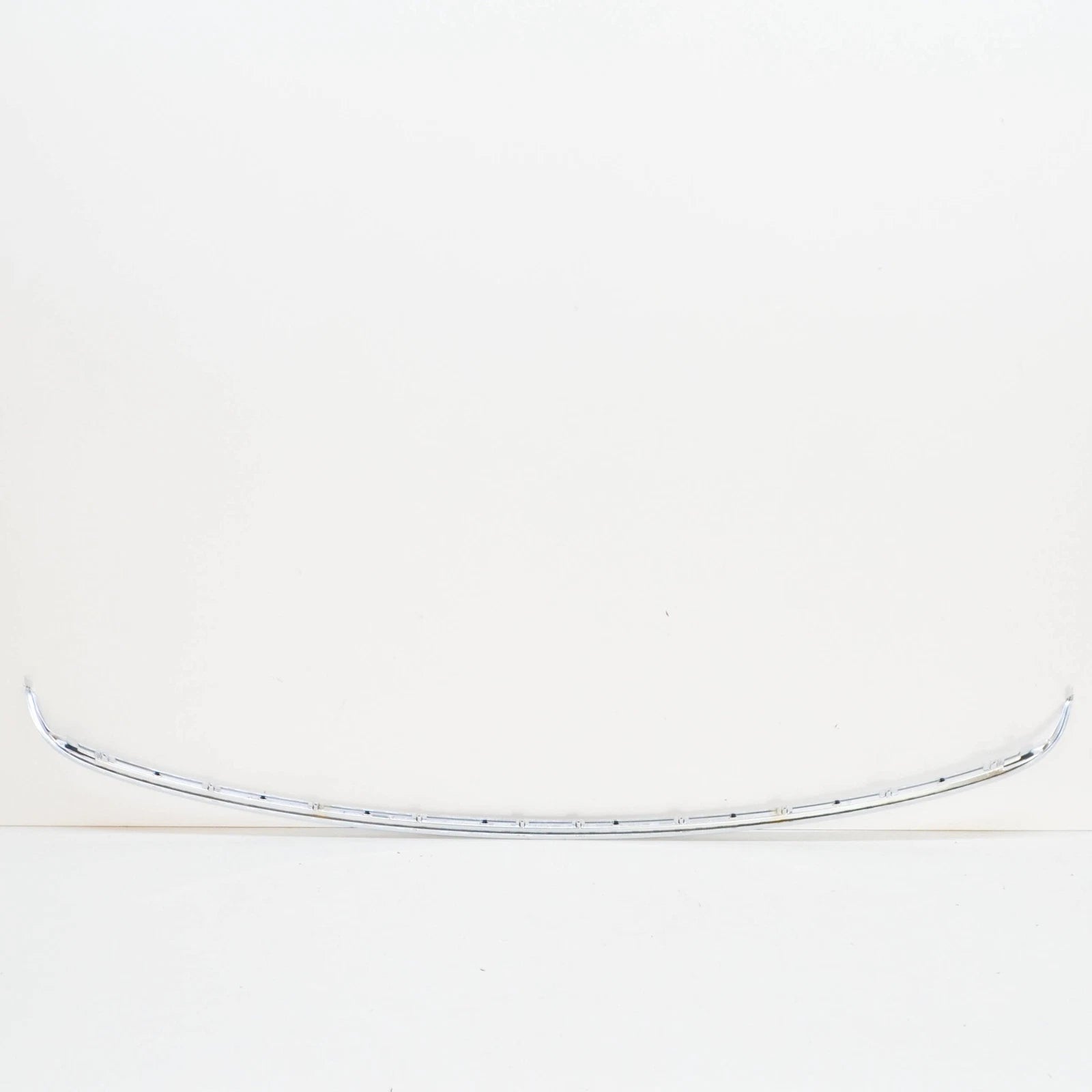 NEW AUDI Q5 8R REAR BUMPER CHROME TRIM 8R08074433Q7 ORIGINAL