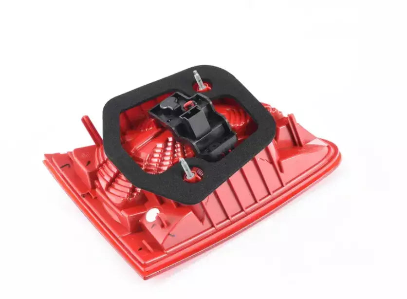 NEW VOLKSWAGEN TOUAREG 7P MK2 REAR RIGHT SIDE LID TAILLIGHT 7P6945094C ORIGINAL