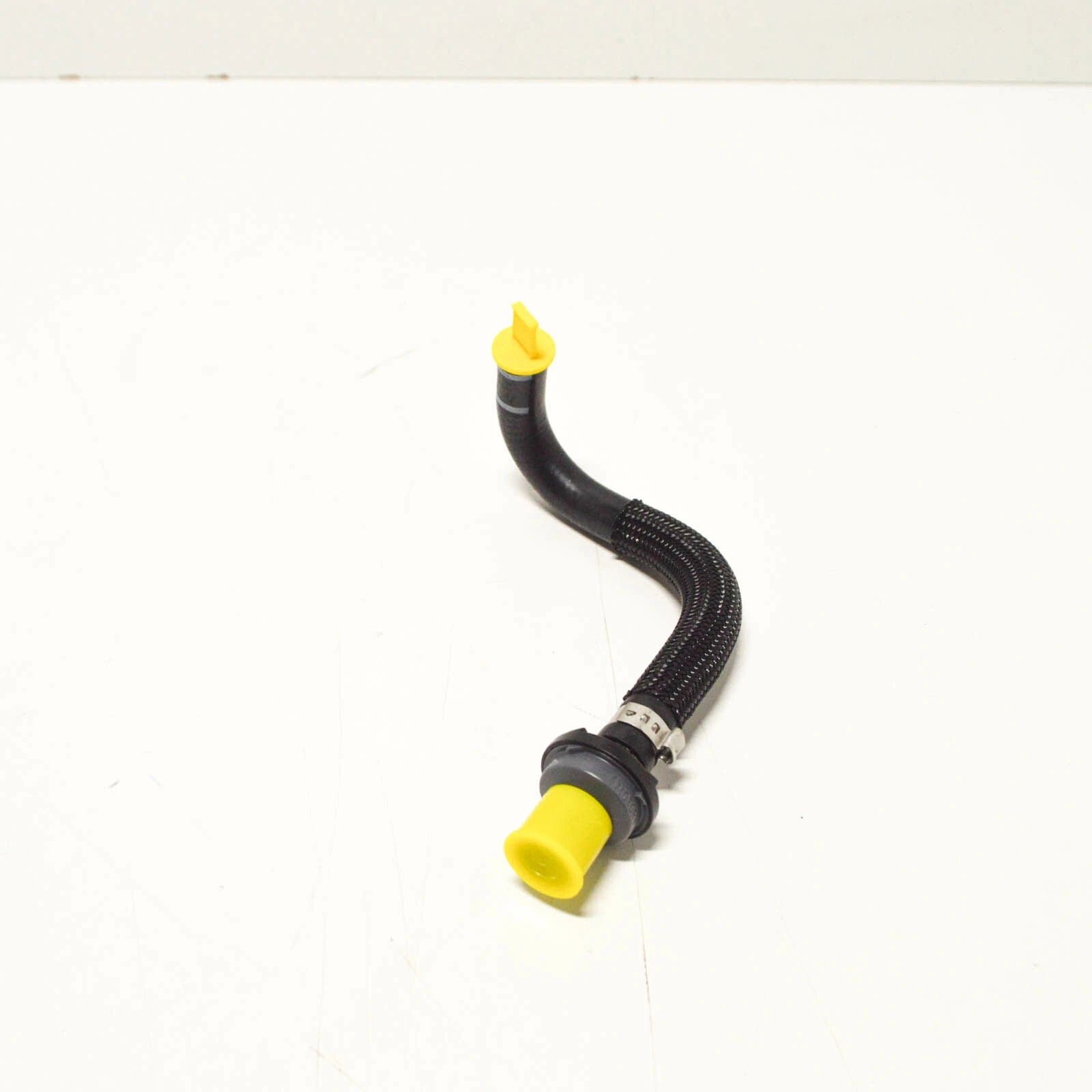 NEW AUDI Q5 8R PIPE HOSE 06H133781CG 2.0 PETROL 2015