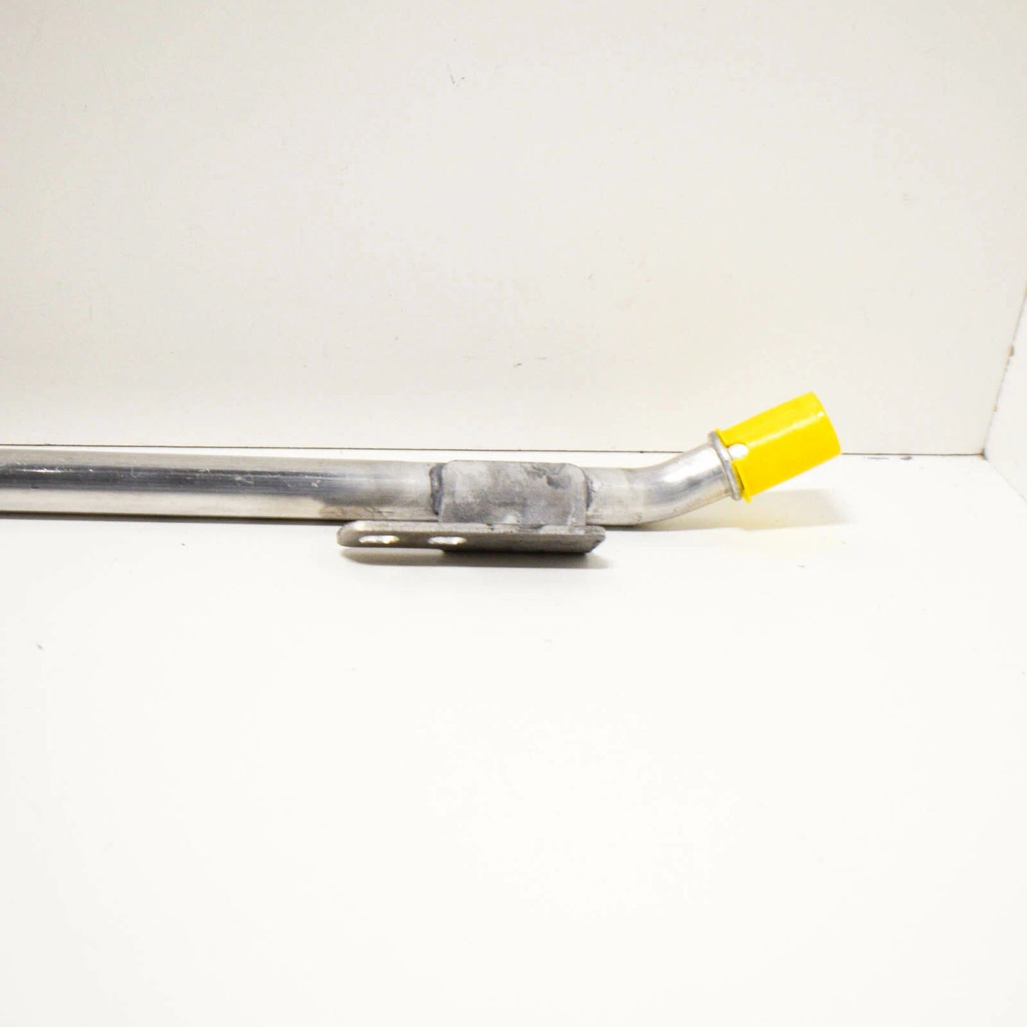 NEW AUDI S5 8W6 ENGINE COOLANT CROSSOVER PIPE 8W1121070