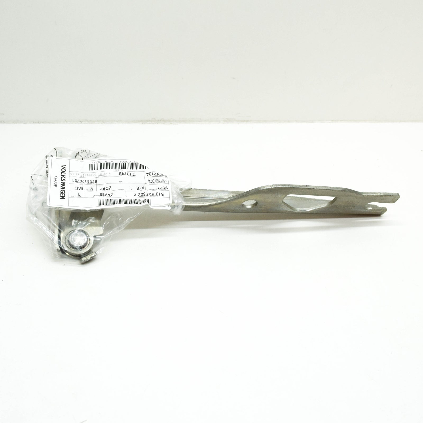 new vw golf sportsvan am front right hood hinge 510823302b original