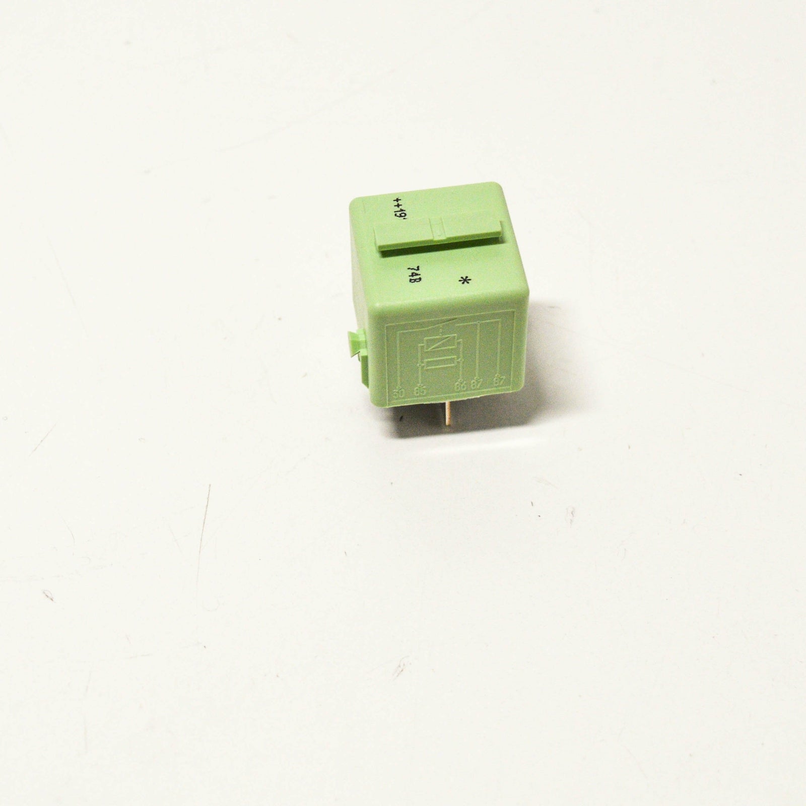 new bmw cmsp e23 e24 e28 relay make contact white green 8373700 61368373700