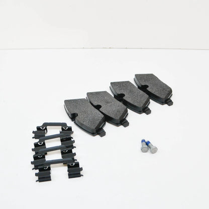NEW BMW FRONT BRAKE PADS REPAIR KIT E81/E82/E87/E88 1 6774050 34116774050