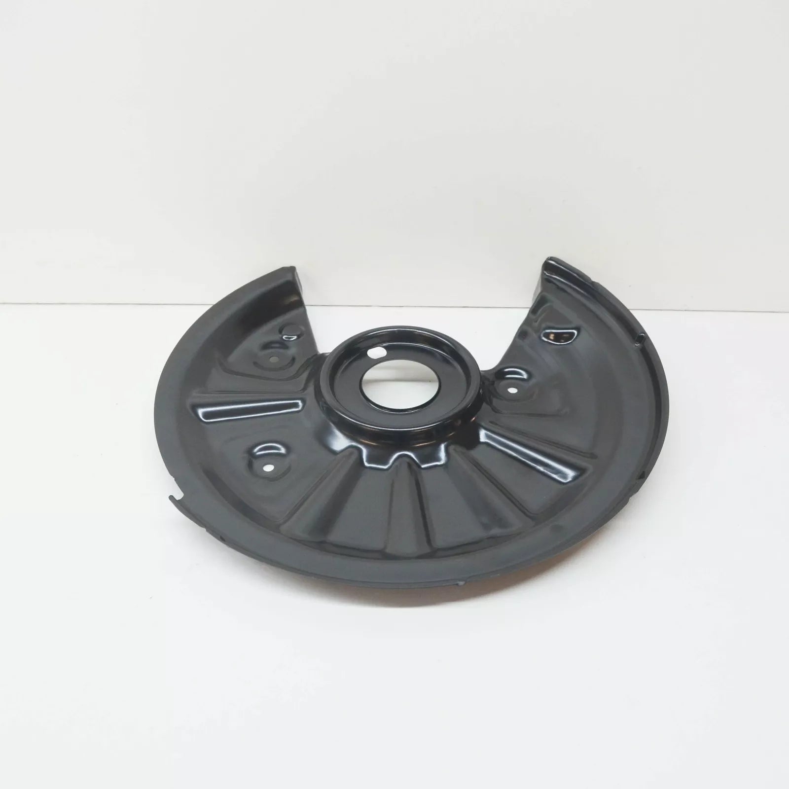 NEW VW GOLF MK7 REAR LEFT BRAKE DISC PROTECTION COVER PLATE 5Q0615611T