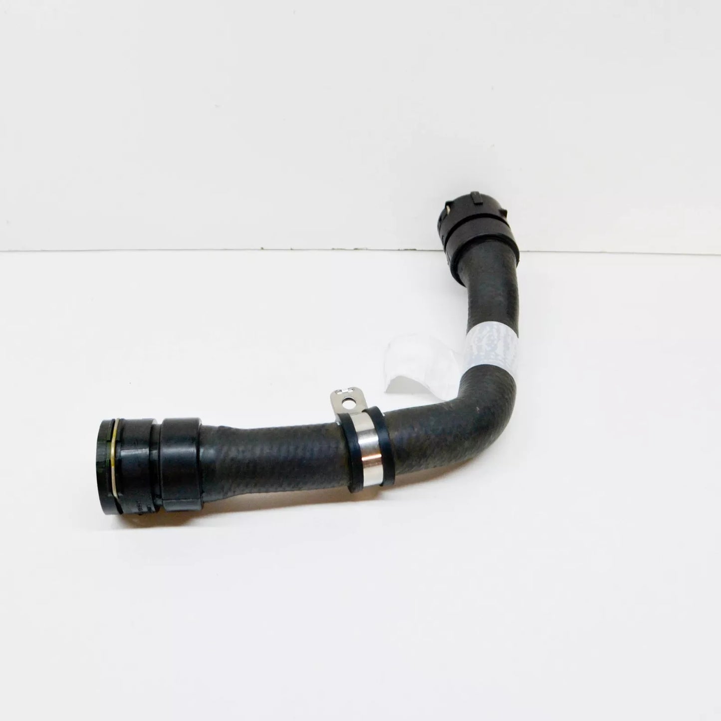 NEW MB B W246 ENGINE TO WATER PUMP FEED COOLANT HOSE A6512000182 ORIGINAL