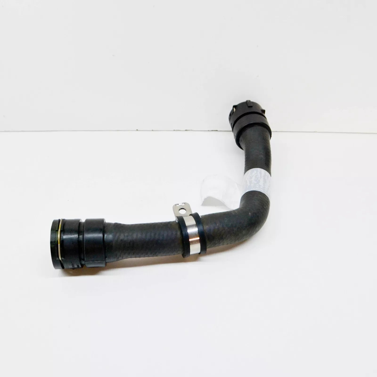 NEW MB B W246 ENGINE TO WATER PUMP FEED COOLANT HOSE A6512000182 ORIGINAL
