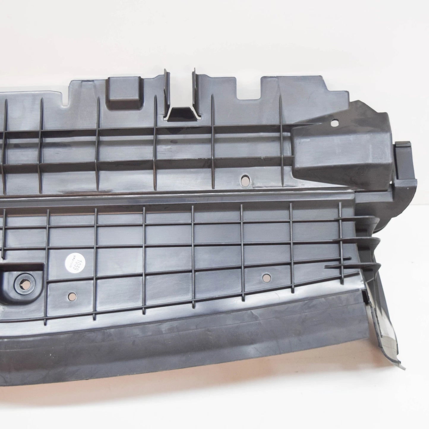 NEW MERCEDES-BENZ GLK-CLASS X204 AIR DUCT A2045052630 ORIGINAL