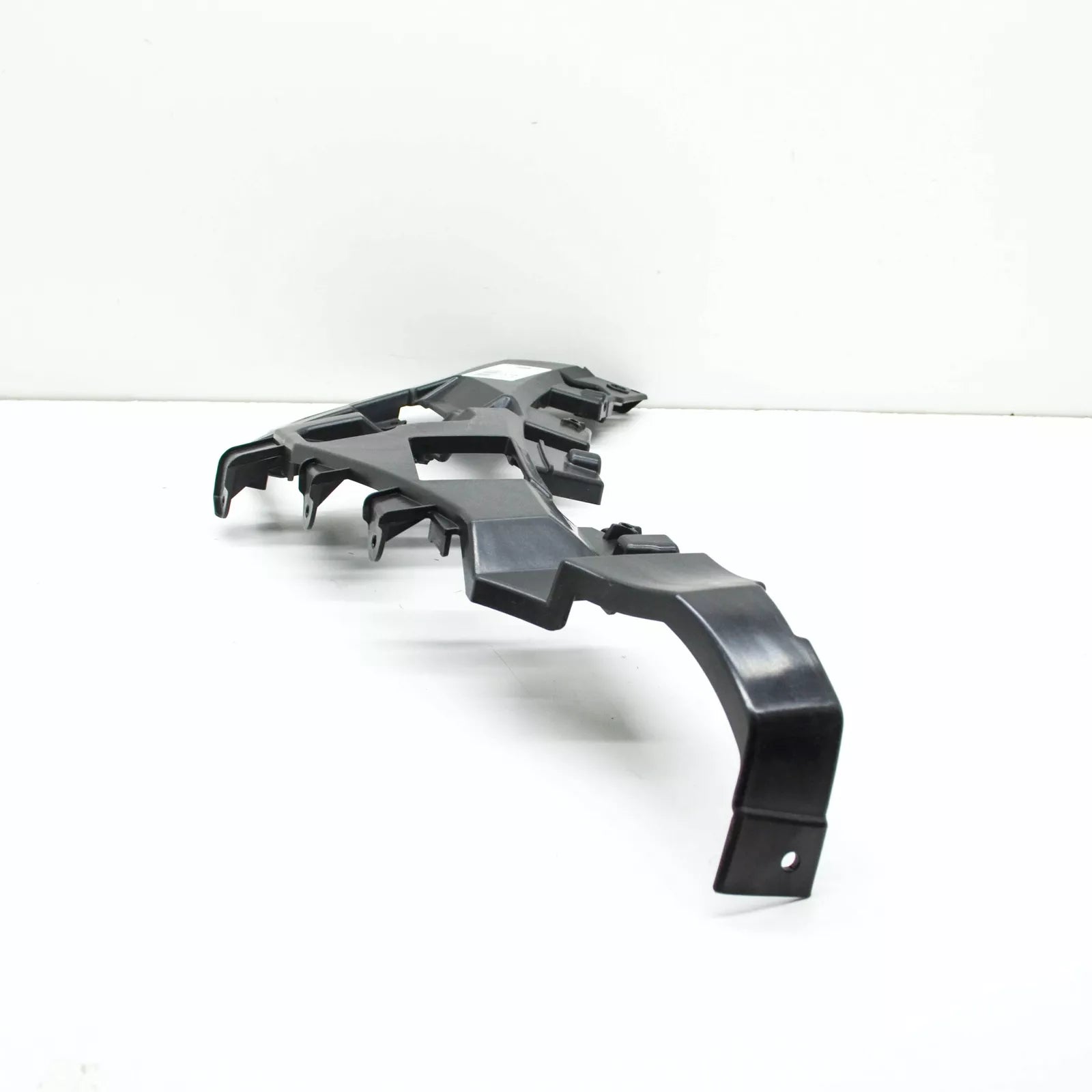 NEW AUDI Q8 FRONT LEFT BUMPER COVER BRACKET S-LINE 4M8807095A