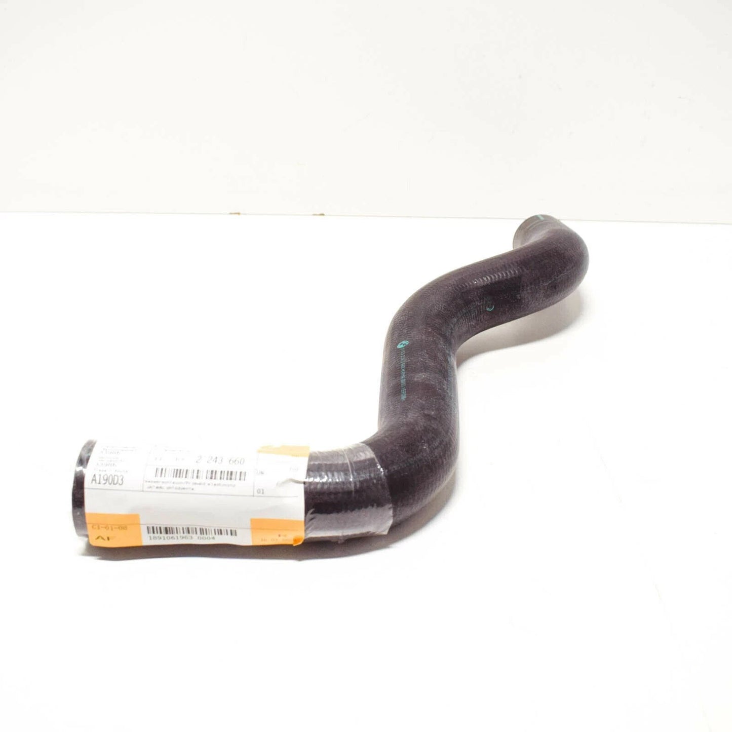 NEW BMW 5 E34 2.5TDS COOLING SYSTEM WATER HOSE 11532243660 ORIGINAL