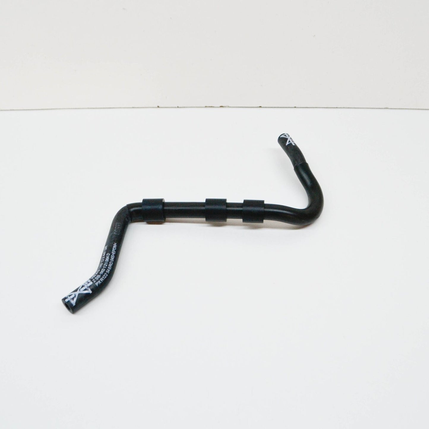 NEW AUDI A3 SPORTBACK 8P ENGINE UPPER COOLANT OVERFLOW HOSE 1K0122447GR ORIGINAL