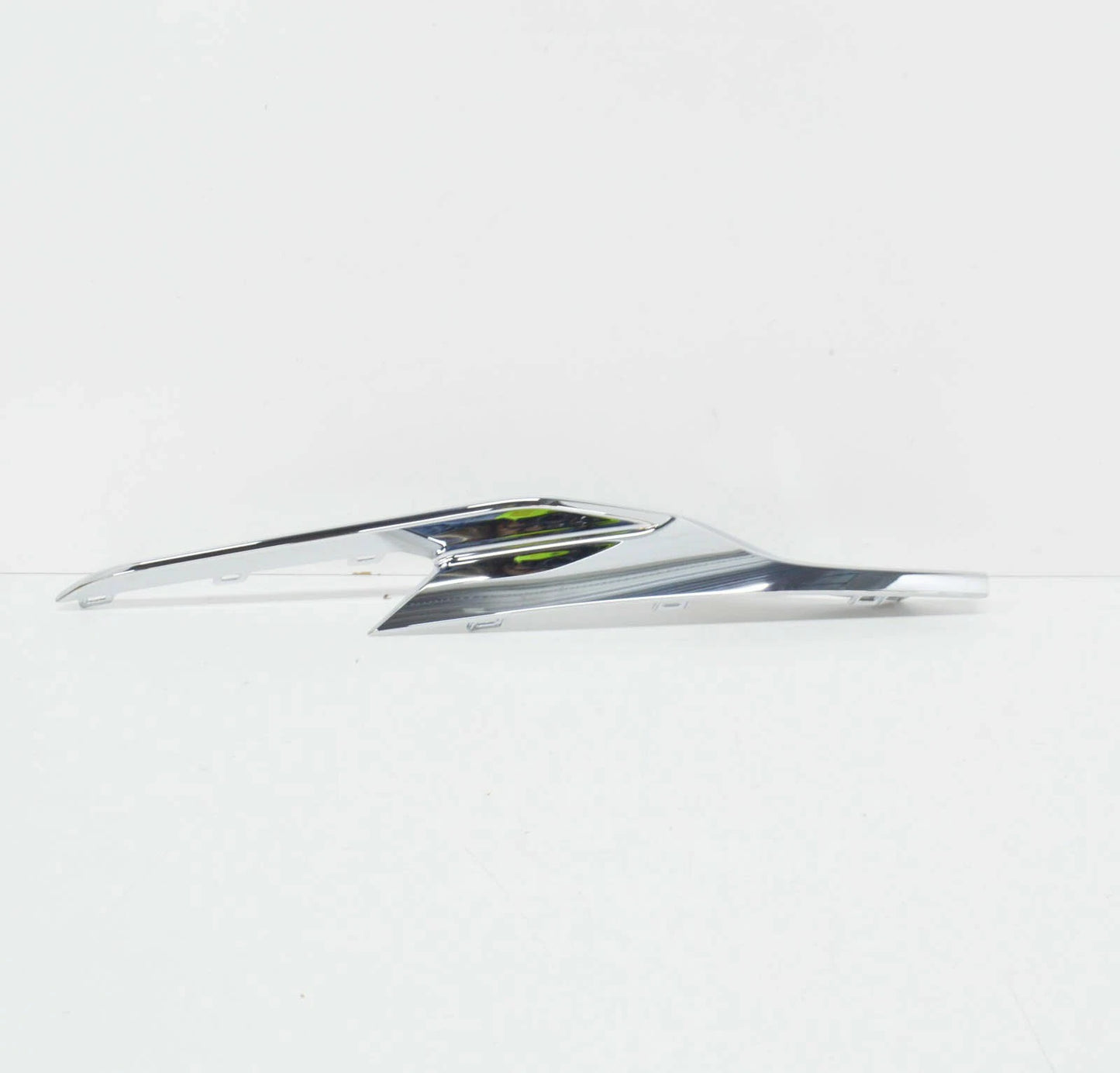 NEW BMW 2 GRAN TOURER F46 FRONT LEFT BUMPER MOLDING TRIM 51117473197 ORIGINAL